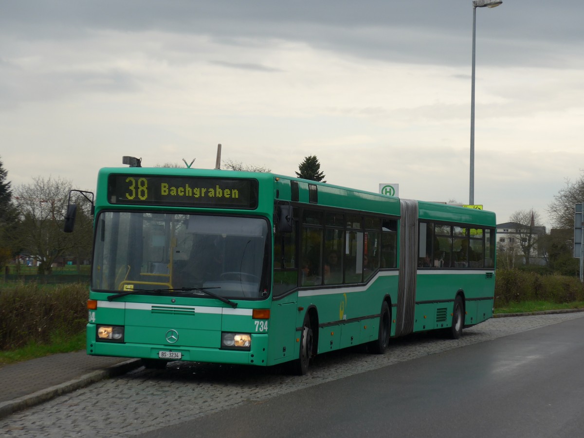 (159'804) - Aus der Schweiz: BVB Basel - Nr. 734/BS 3234 - Mercedes (ex VAG Freiburg/D Nr. 933) am 11. April 2015 in Grenzach-Wyhlen, Siedlung