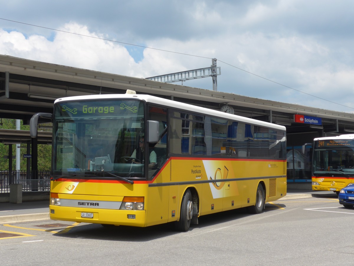 (160'944) - Schnider, Schpfheim - LU 15'607 - Setra am 24. Mai 2015 beim Bahnhof Schpfheim