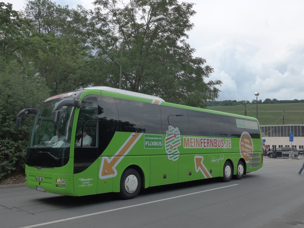 (162'740) - Wunder, Hollfeld - BT-WU 5555 - MAN am 27. Juni 2015 beim Bahnhof Wrzburg