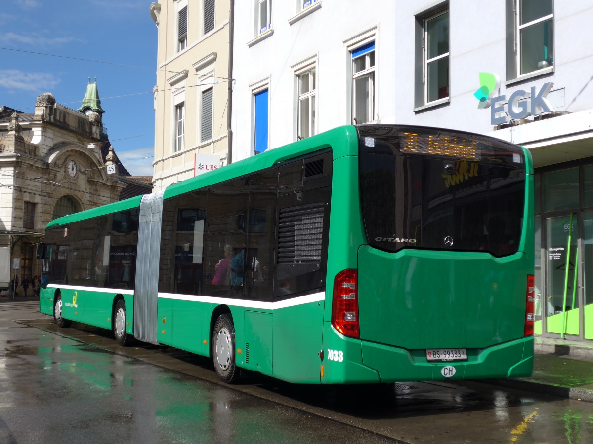 (164'689) - BVB Basel - Nr. 7033/BS 99'333 - Mercedes am 14. September 2015 beim Bahnhof Basel