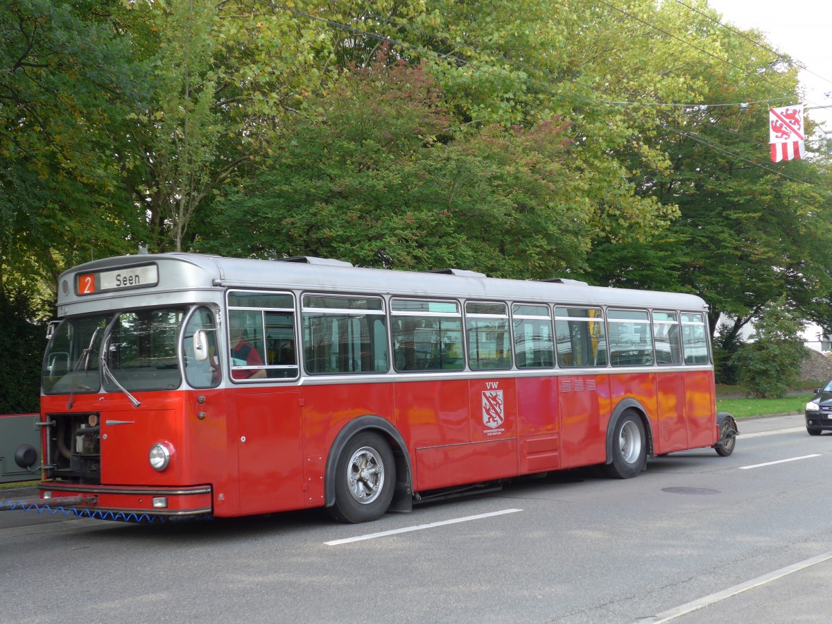 (165'861) - VW Winterthur - Nr. 210 - Saurer/Tscher am 26. September 2015 in Winterthur, Depot Grzefeld