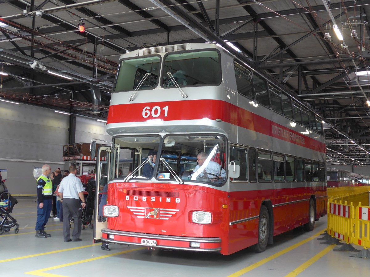 (165'868) - WV Winterthur - Nr. 601/ZH 203'738 - Bssing (ex Nr. 201; ex Amt fr Luftverkehr, Zrich Nr. 47; ex Swissair, Zrich Nr. 23) am 26. September 2015 in Winterthur, Depot Grzefeld