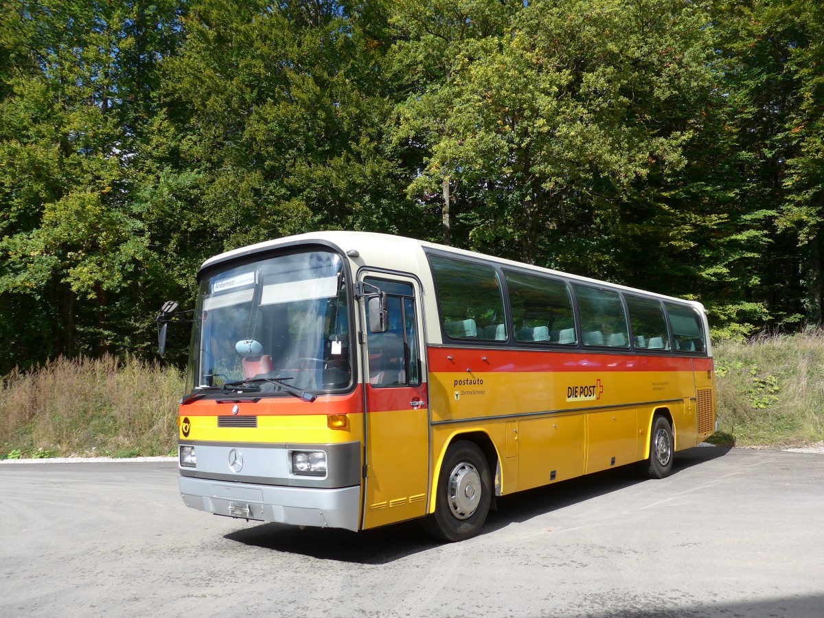 (165'971) - Buzzi, Bern - Mercedes (ex Mattli, Wassen) am 4. Oktober 2015 in Burgdorf, kihof Ziegelgut