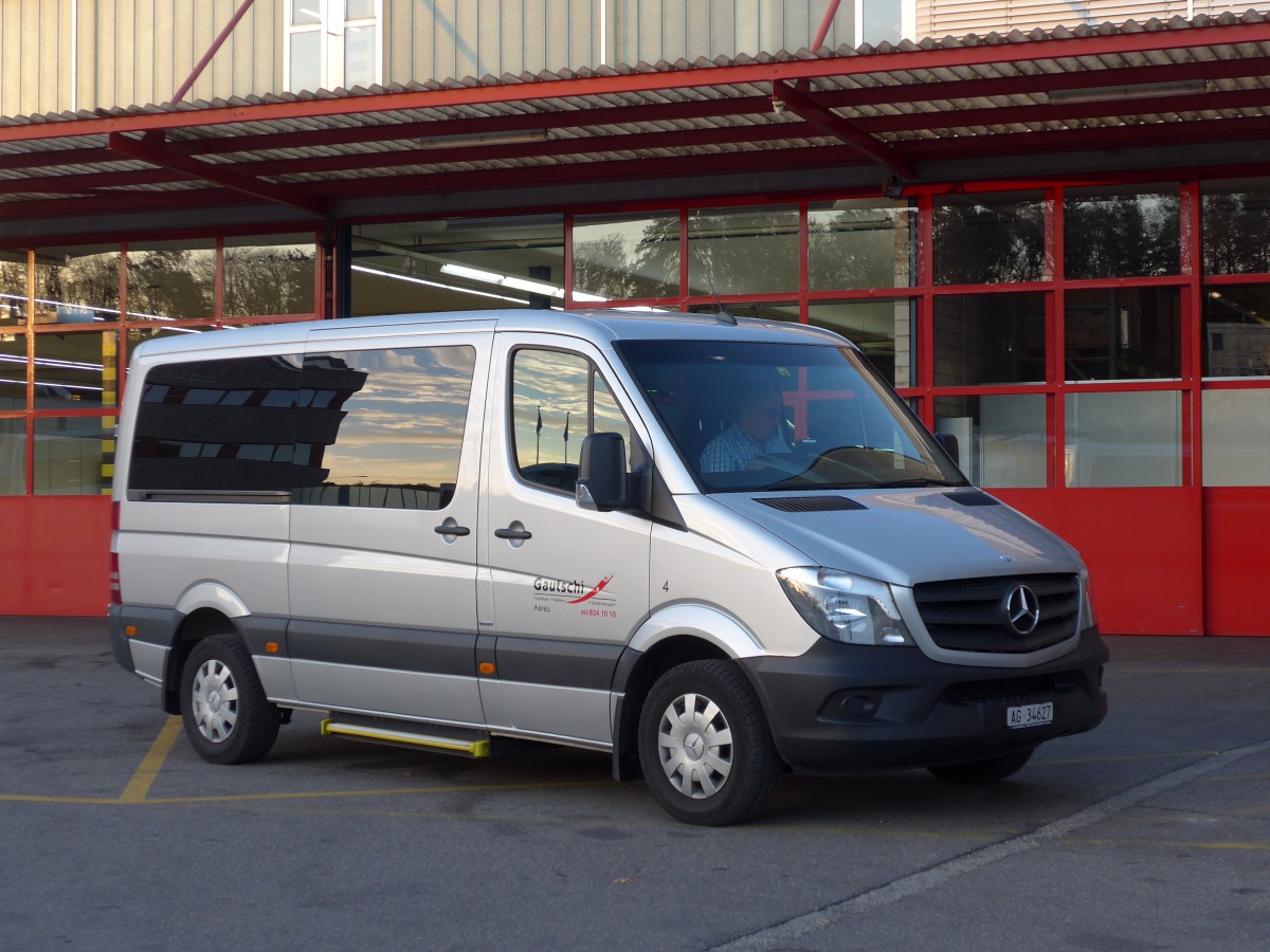 (166'557) - Gautschi, Aarau - Nr. 4/AG 34'627 - Mercedes am 6. November 2015 in Kloten, EvoBus