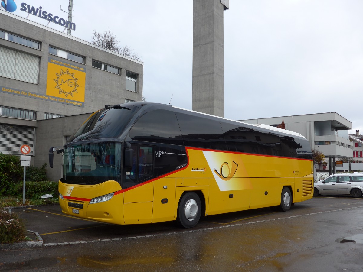 (167'457) - Autopostale, Croglio - TI 181'464 - Neoplan am 22. November 2015 in Steffisburg, Post 2