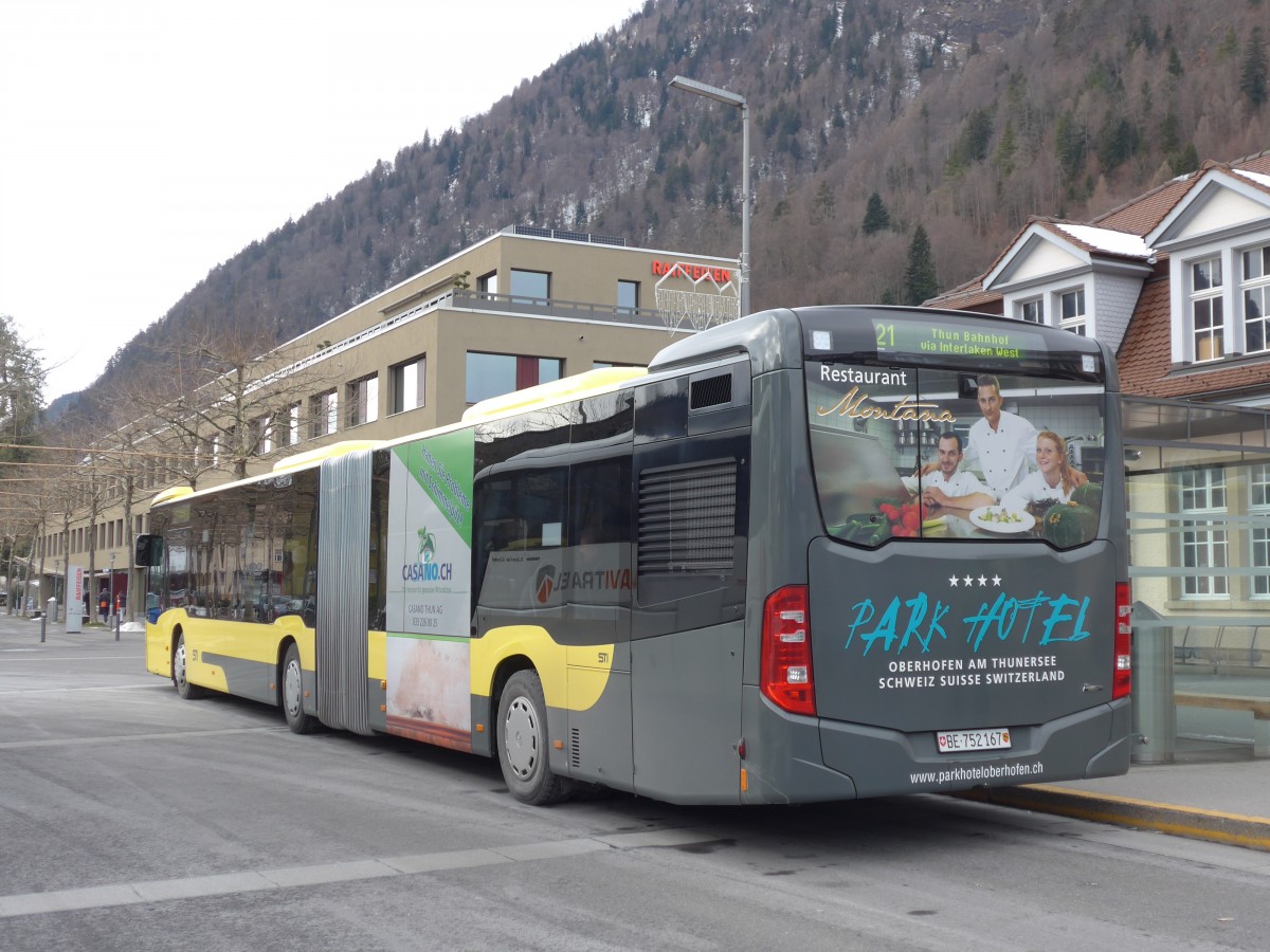 (168'561) - STI Thun - Nr. 167/BE 752'167 - Mercedes am 24. Januar 2016 beim Bahnhof Interlaken Ost