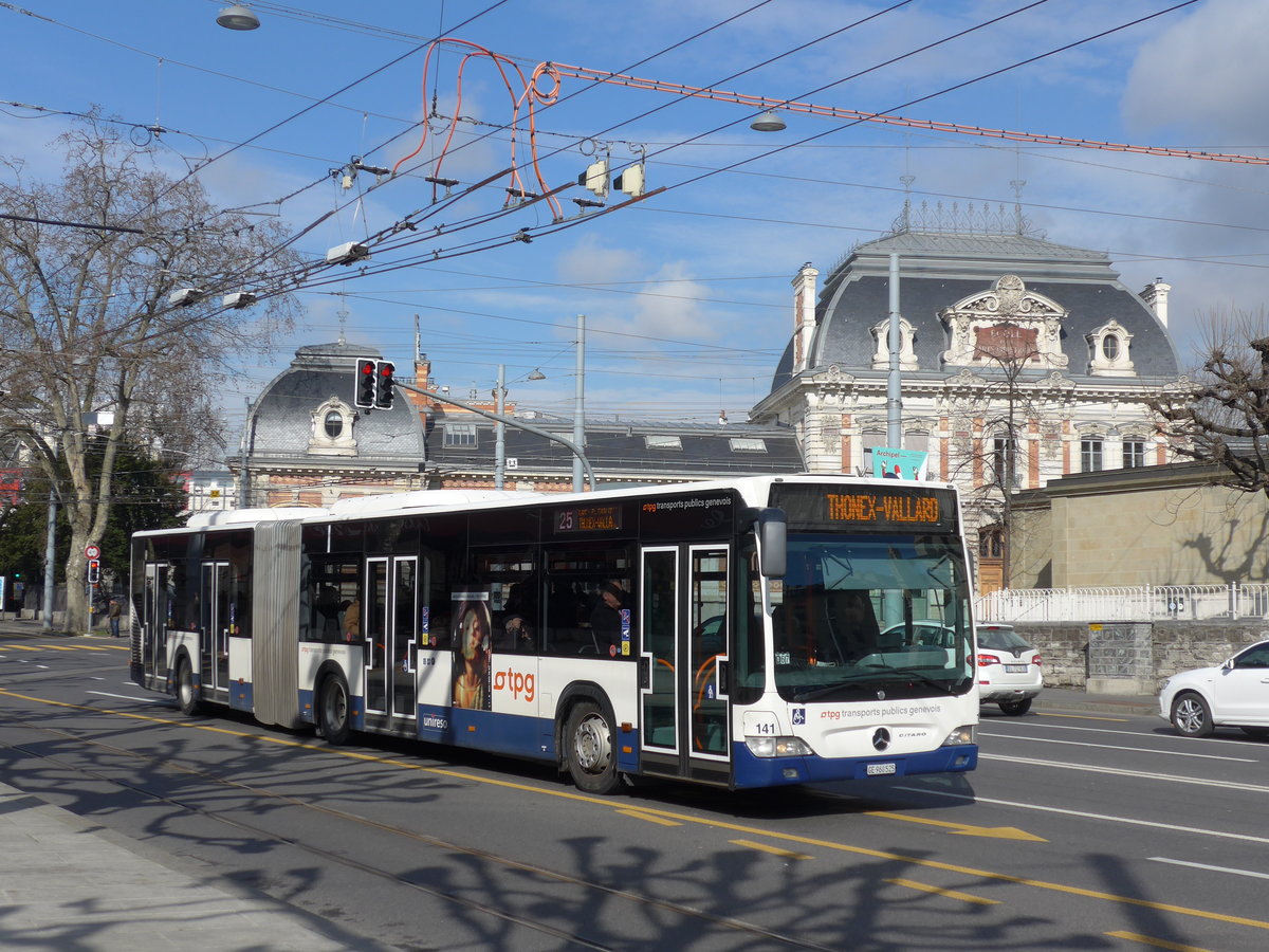 (169'108) - TPG Genve - Nr. 141/GE 960'525 - Mercedes am 7. Mrz 2016 in Genve, Place des Vingt-Deux-Cantons