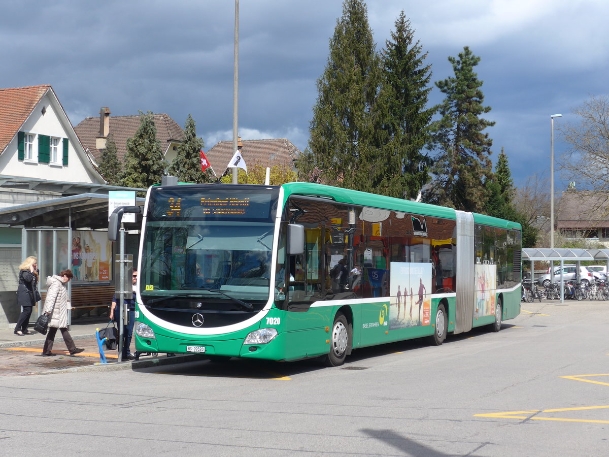 (170'137) - BVB Basel - Nr. 7020/BS 99'320 - Mercedes am 16. April 2016 in Bottmingen, Schloss