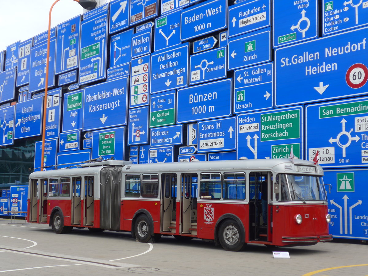 (171'337) - VW Winterthur - Nr. 101 - FBW/SWS Gelenktrolleybus am 22. Mai 2016 in Luzern, Verkehrshaus