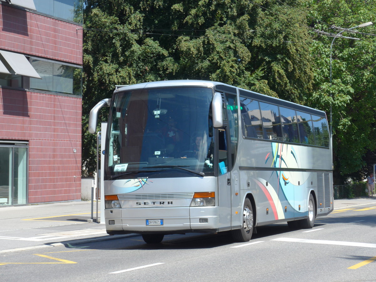 (173'766) - Aus Italien: ??? - DH-596 ZJ - Setra am 8. August 2016 in Luzern, Maihof