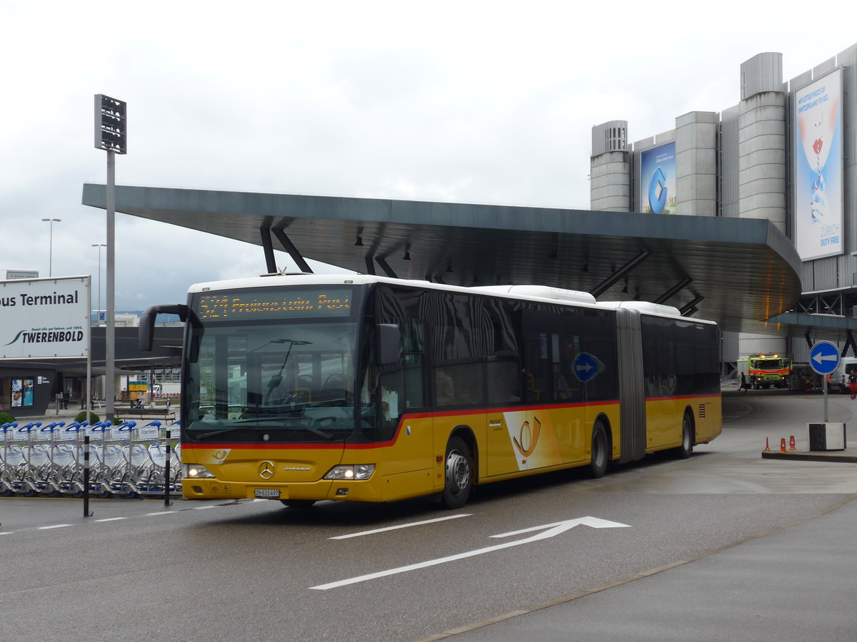 (174'599) - PostAuto Zrich - Nr. 275/ZH 633'497 - Mercedes am 5. September 2016 in Zrich, Flughafen