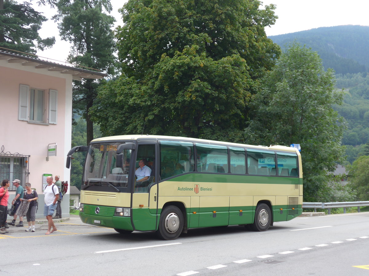 (174'830) - ABl Biasca - Nr. 6/TI 231'006 - Mercedes am 10. September 2016 in Olivone, Posta