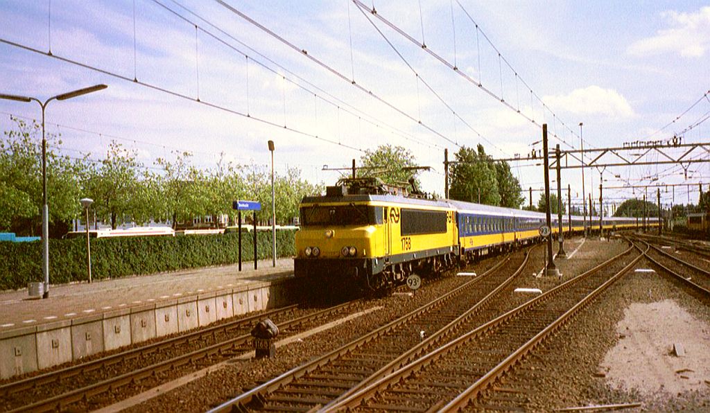 1758 Dordrecht 18-08-2004. (Scan von APS Bild)