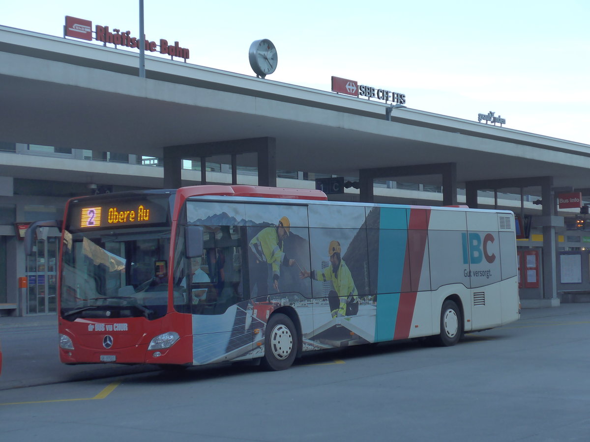 (177'078) - SBC Chur - Nr. 1/GR 97'501 - Mercedes am 10. Dezember 2016 beim Bahnhof Chur