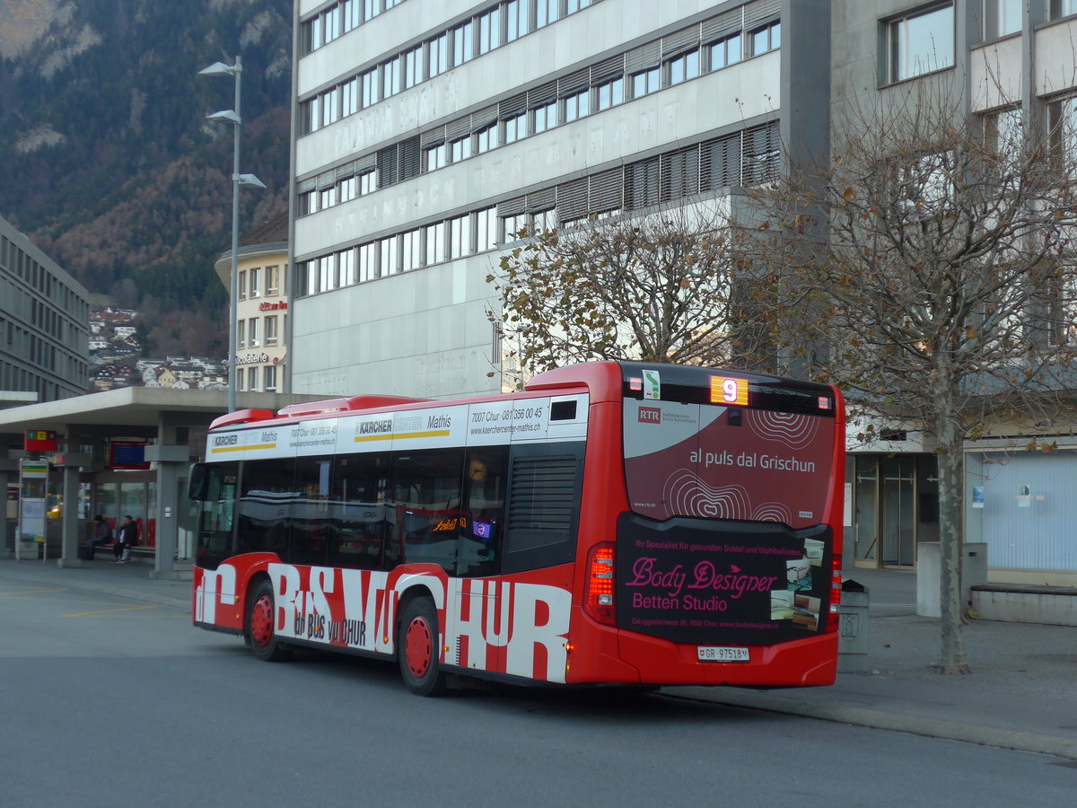 (177'080) - SBC Chur - Nr. 18/GR 97'518 - Mercedes am 10. Dezember 2016 beim Bahnhof Chur