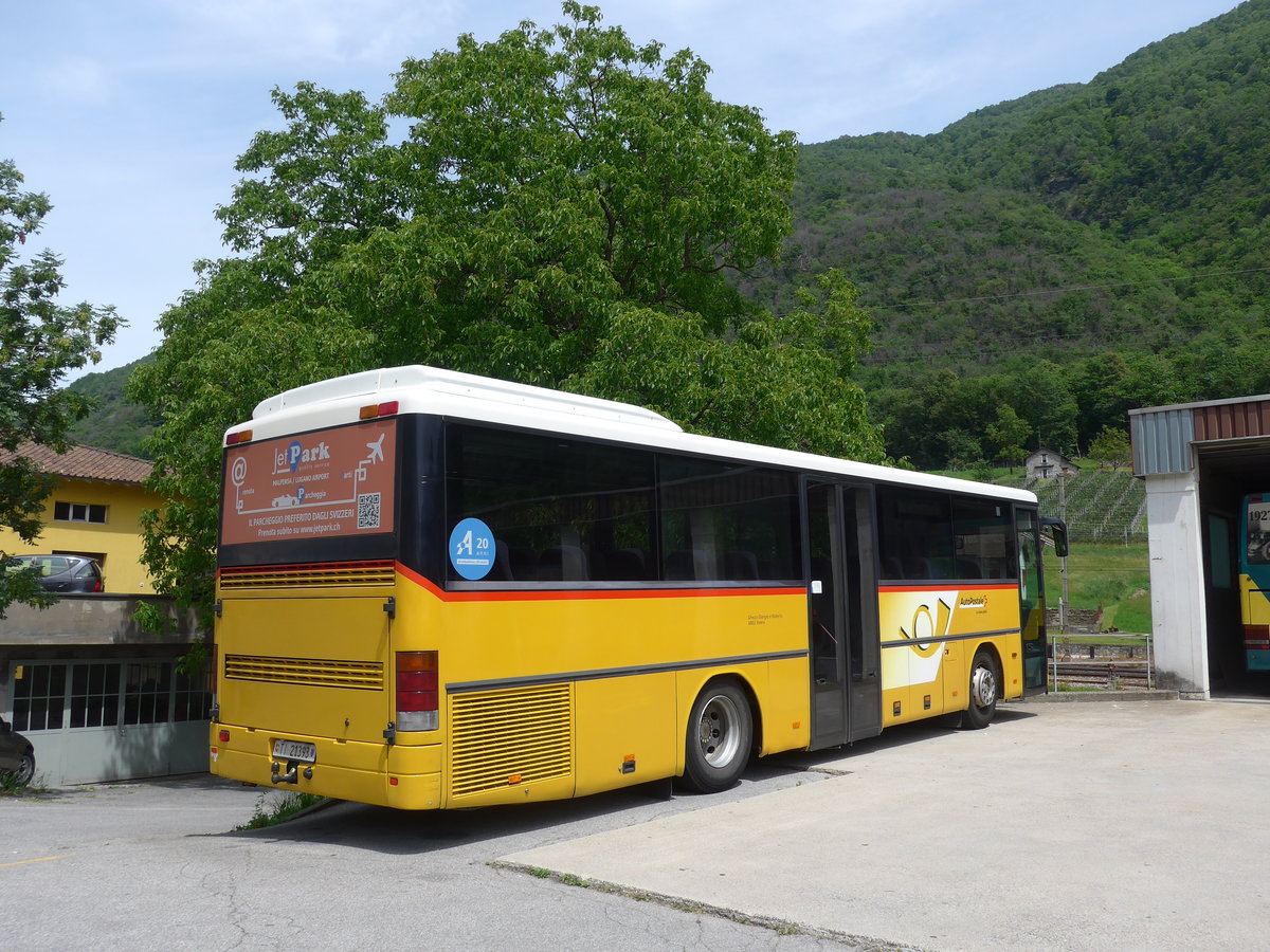 (180'571) - Ghezzi, Rivera - Nr. 2/TI 21'393 - Setra am 23. Mai 2017 in Rivera, Garage