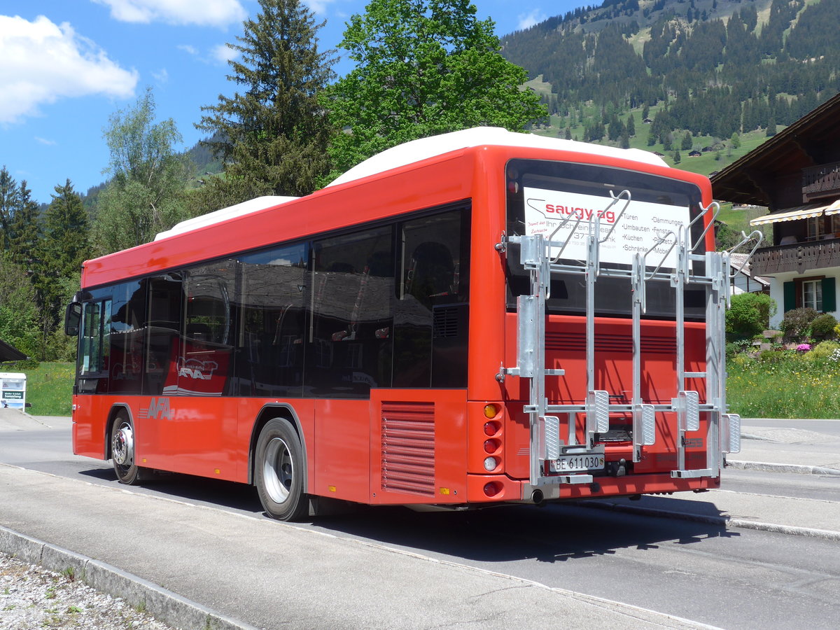 (180'788) - AFA Adelboden - Nr. 56/BE 611'030 - Scania/Hess am 26. Mai 2017 beim Bahnhof Lenk