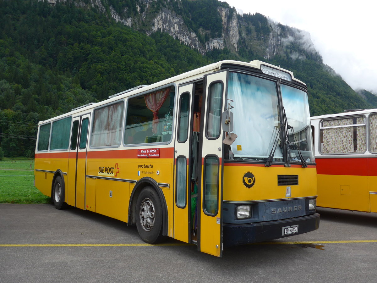 (183'559) - Schr, Ettenhausen - SH 90'007 - Saurer/R&J (ex Zimmermann, Kerns; ex Amstein, Willisau) am 19. August 2017 in Unterbach, Rollfeld