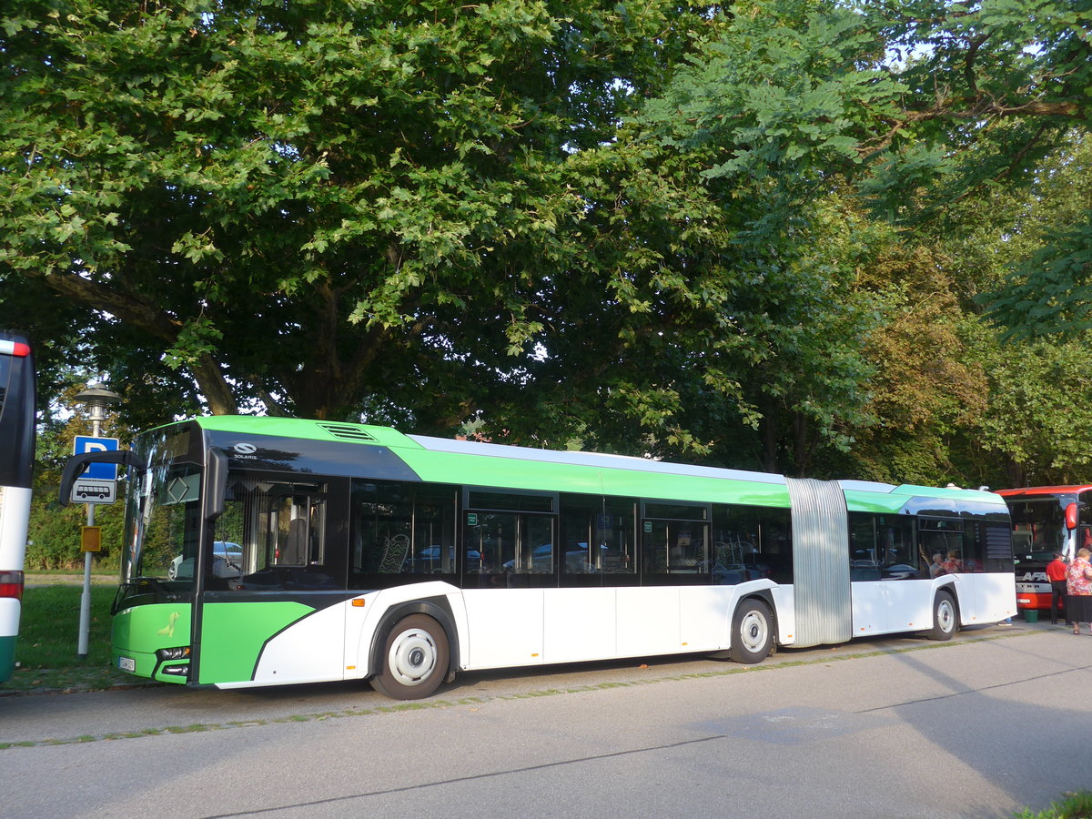 (183'854) - Weiss, Rottenburg - T-W 329 - Solaris am 22. August 2017 in Herrenberg, Carparkplatz
