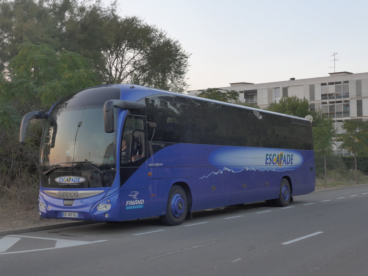 (185'692) - Aus Frankreich: Finand, Aulnoy-Lez-Valenciennes - EK 461 SL - Iveco am 29. September 2017 in Roses