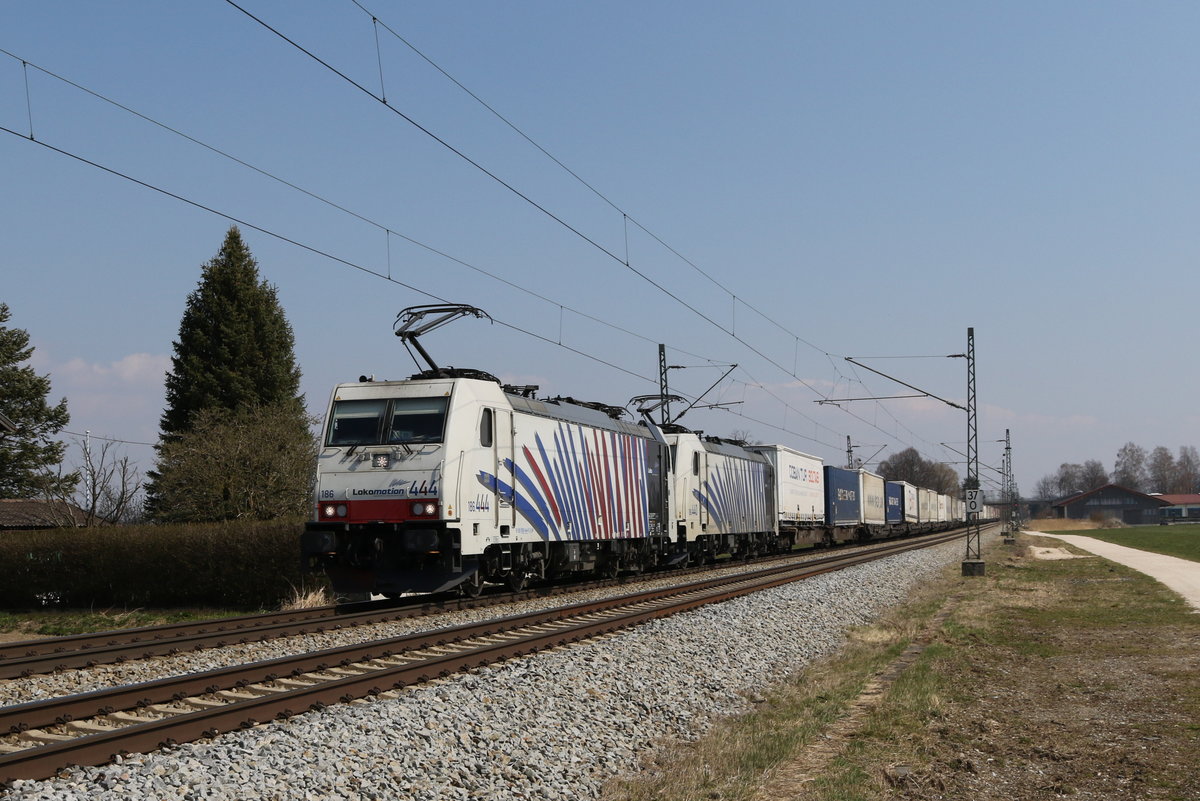 186 444 & 186 440 mit dem  Ekol  am 3. April 2020 bei �bersee.