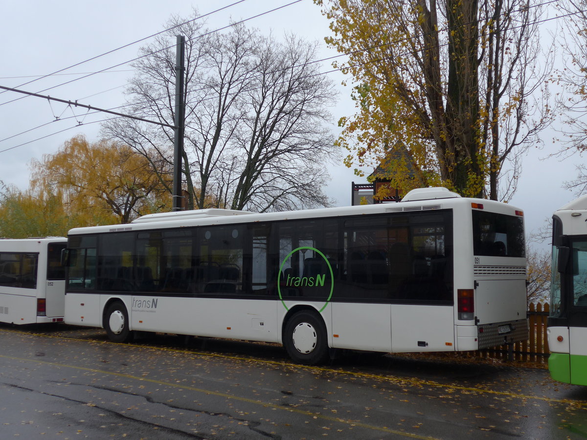 (186'590) - transN, La Chaux-de-Fonds - Nr. 51/NE 126'051 - Setra (ex Interbus, Yverdon Nr. 51; ex AAGL Liestal Nr. 62) am 25. November 2017 in Neuchtel, Dpt