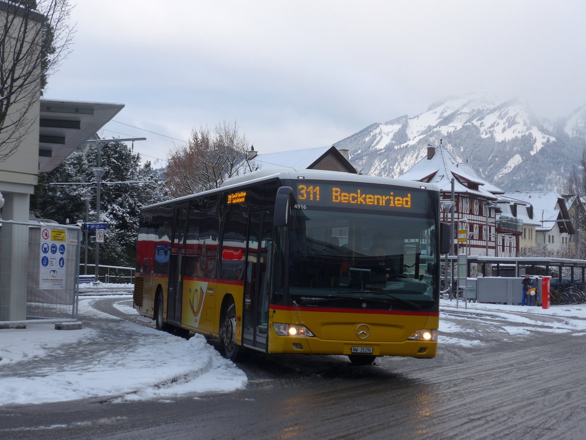 (186'799) - Thepra, Stans - Nr. 30/NW 25'296 - Mercedes am 9. Dezember 2017 beim Bahnhof Stans