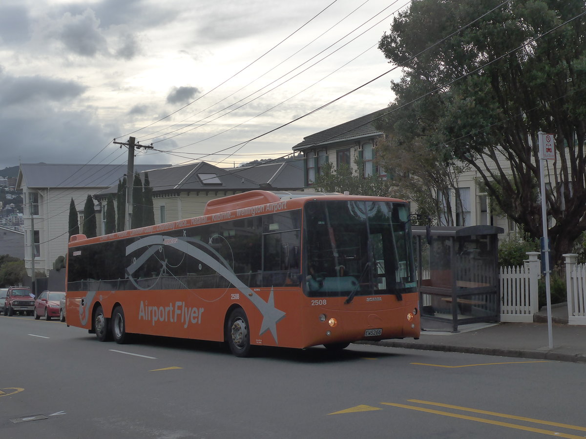 (191'785) - Airport Flyer, Wellington - Nr. 2508/EWS266 - Scania/KiwiBus am 27. April 2018 in Wellington, Hataitai Bus Tunnel