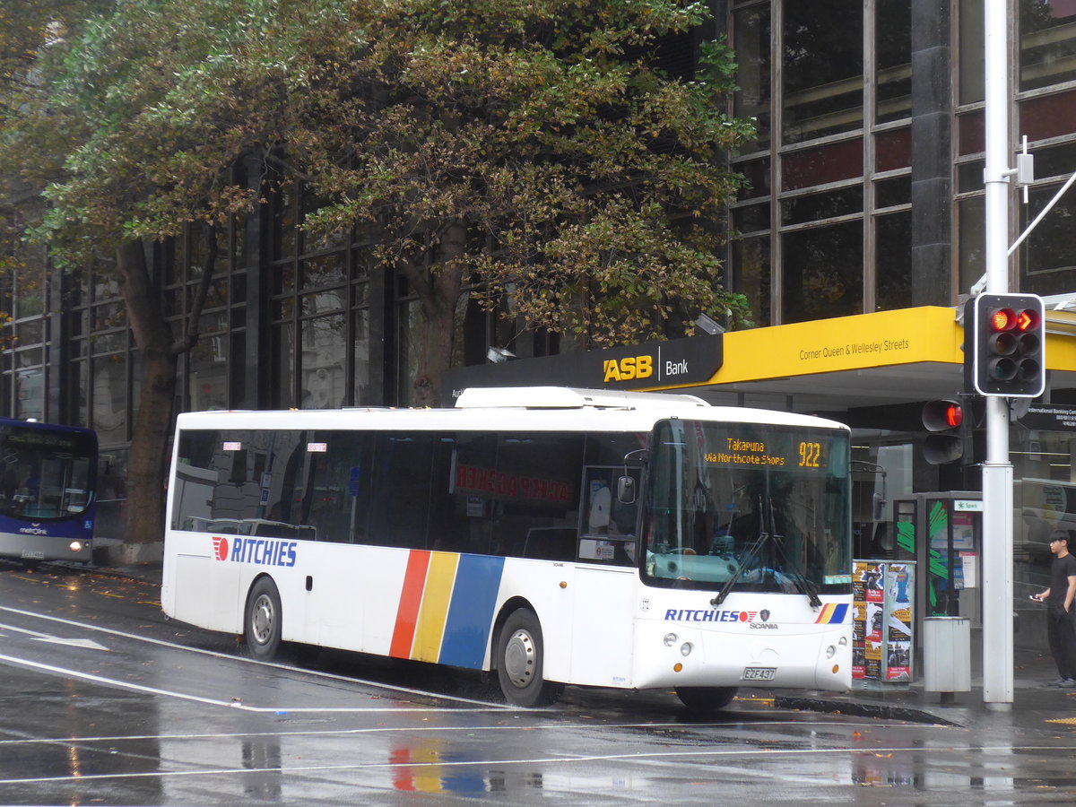 (192'084) - Ritchies - Nr. 372/EZF437 - Scania/KiwiBus am 30. April 2018 in Auckland