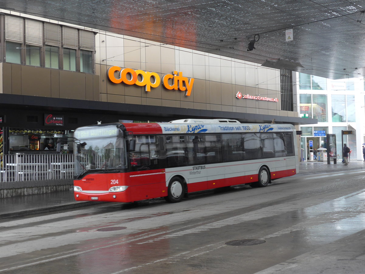 (192'952) - SW Winterthur - Nr. 204/ZH 730'204 - Solaris am 10. Mai 2018 beim Hauptbahnhof Winterthur