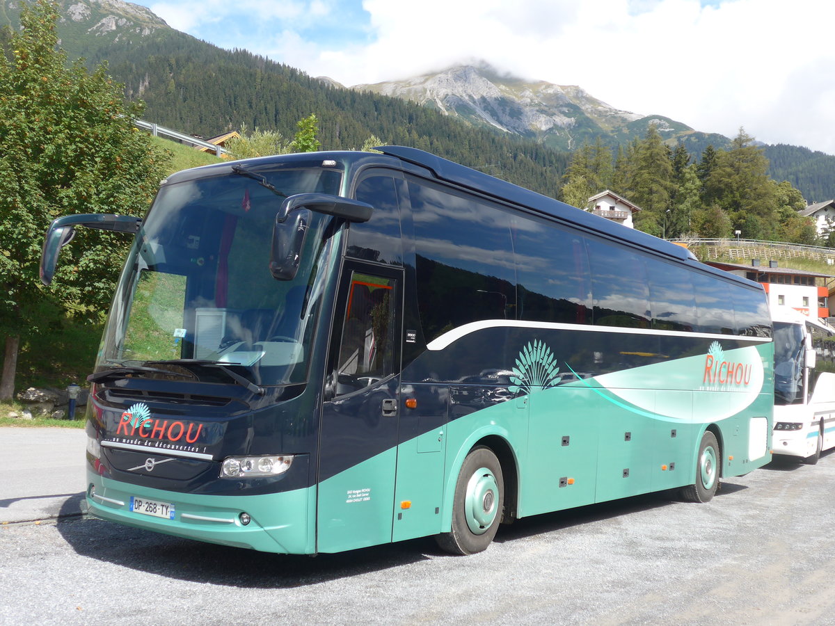 (197'637) - Aus Frankreich: Richou, Colet - DP 268 TY - Volvo am 15. September 2018 in St. Anton, Terminal Ost