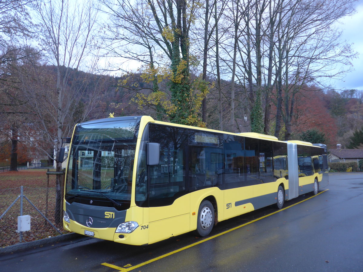 (199'630) - STI Thun - Nr. 704/BE 434'704 - Mercedes am 3. Dezember 2018 bei der Schifflndte Thun