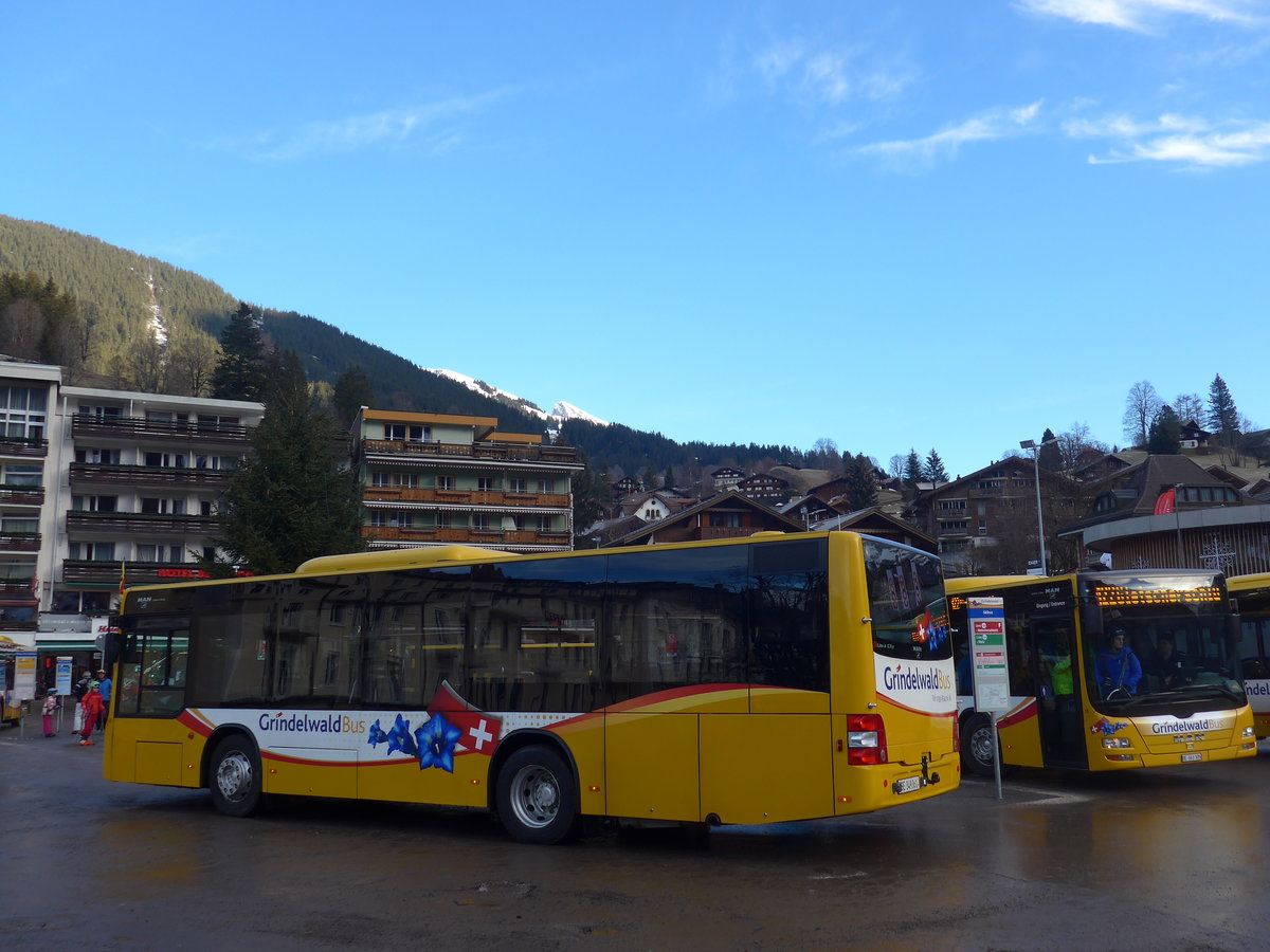 (200'496) - AVG Grindelwald - Nr. 20/BE 349'361 - MAN/Gppel am 1. Januar 2019 beim Bahnhof Grindelwald