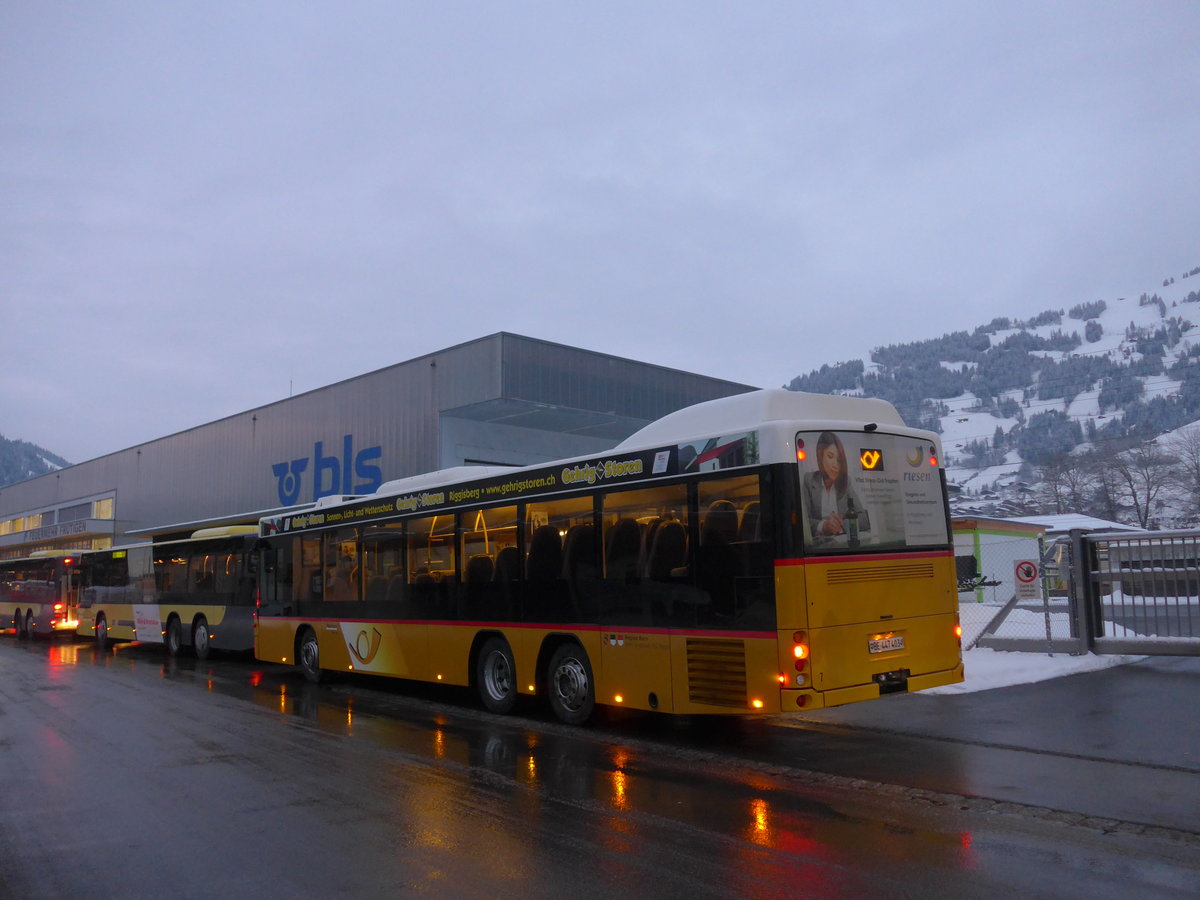 (200'694) - Engeloch, Riggisberg - Nr. 7/BE 447'403 - Scania/Hess am 12. Januar 2019 beim Bahnhof Frutigen