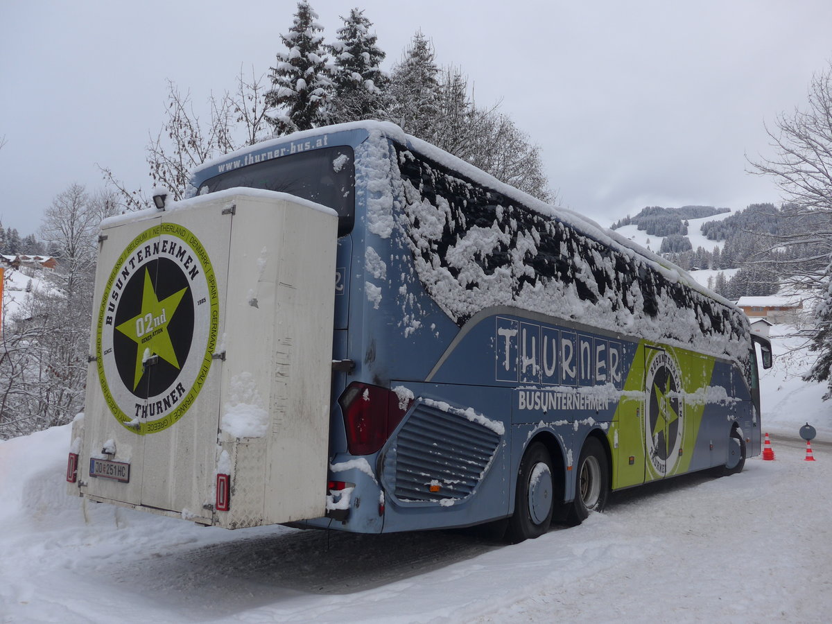 (200'716) - Aus Oesterreich: Thurner, Altenmarkt - JO 251 HC - Setra am 12. Januar 2019 in Adelboden, ASB