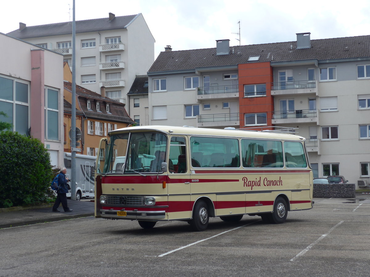 (203'990) - Aus Luxemburg: Weber, Canach - 74'009 - Setra am 26. April 2019 in Haguenau, Parkplatz