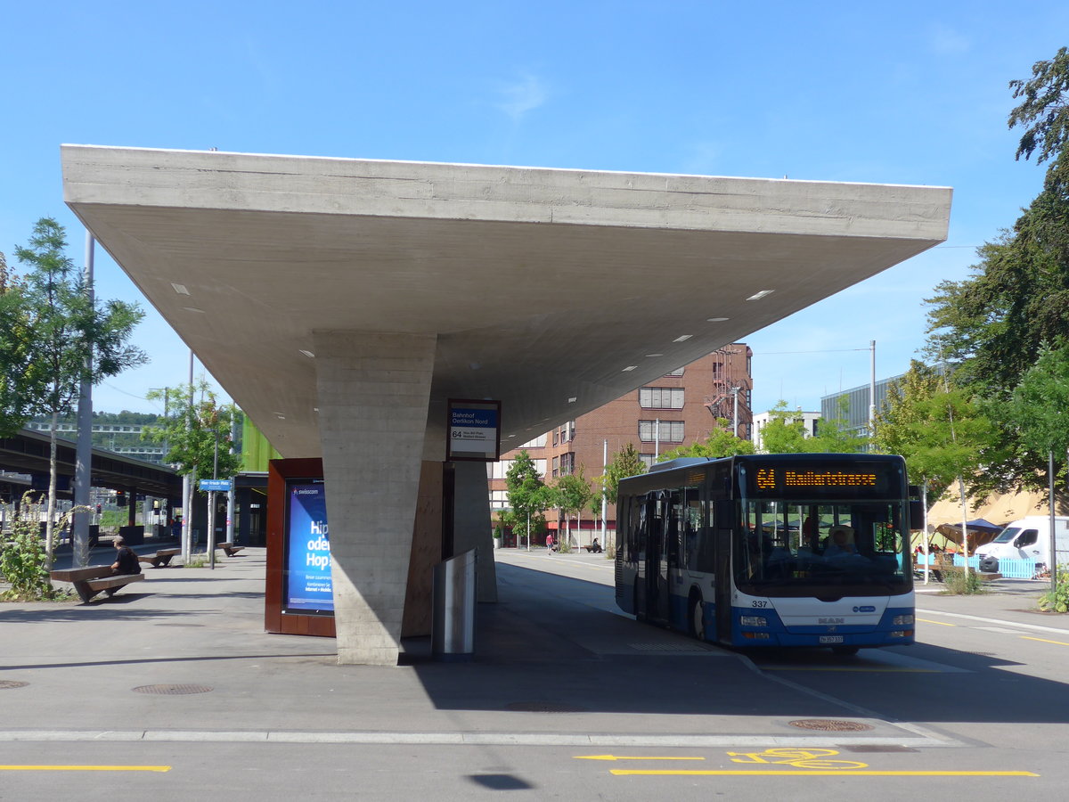 (208'245) - VBZ Zrich - Nr. 337/ZH 357'337 - MAN/Gppel am 1. August 2019 beim Bahnhof Zrich-Oerlikon