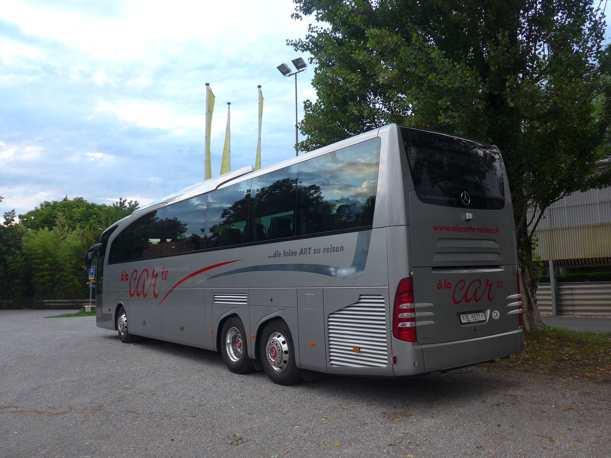 (208'607) -  la Carte, Liestal - BL 5577 - Mercedes am 10. August 2019 in Thun, Lachenwiese