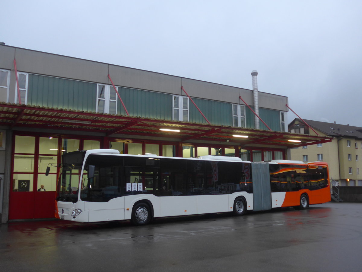 (210'863) - Genve-Tours, Genve - ZH 26 U - Mercedes am 8. November 2019 in Kloten, EvoBus