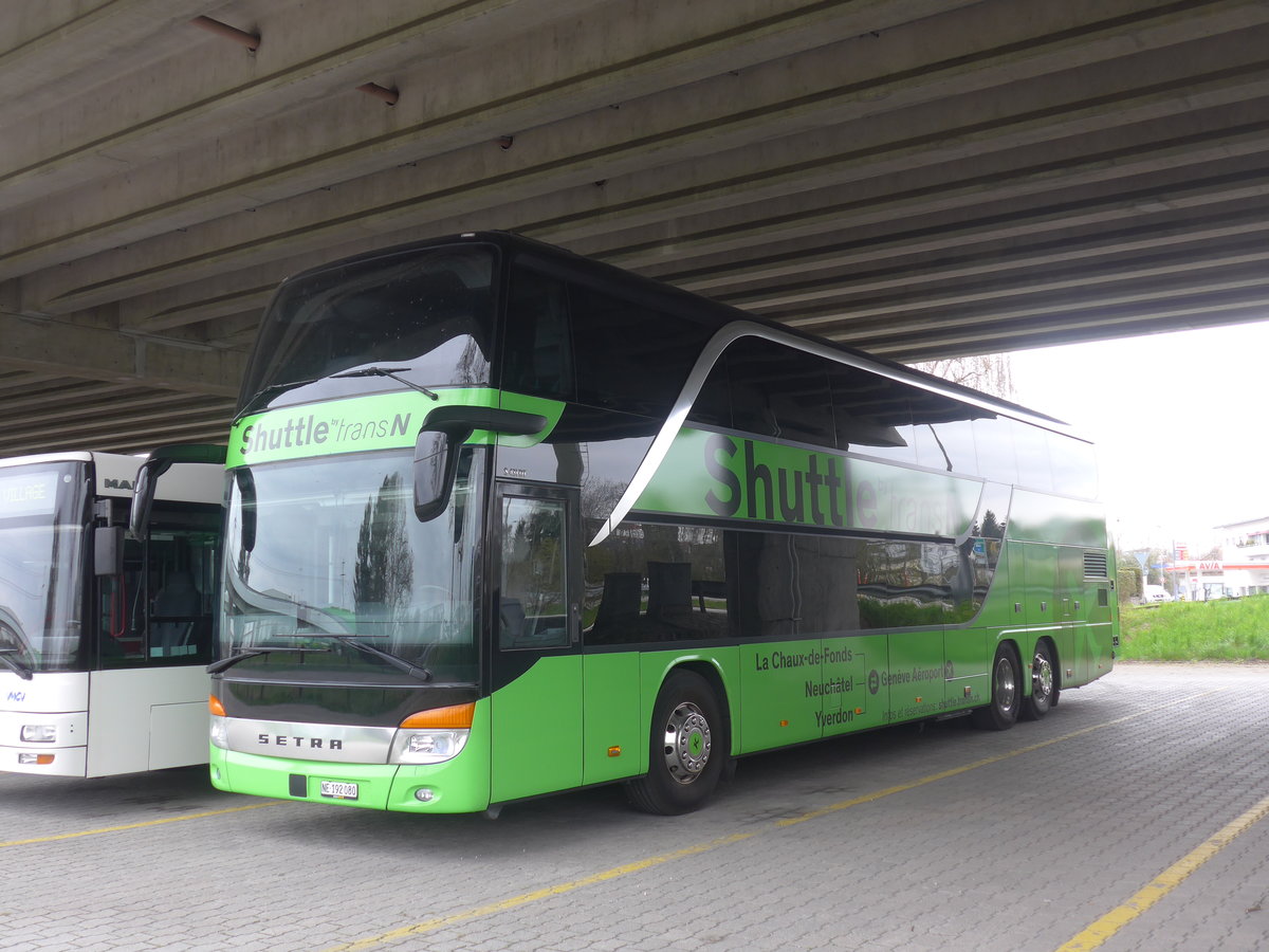 (215'408) - transN, La Chaux-de-Fonds - Nr. 80/NE 192'080 - Setra am 22. Mrz 2020 in Kerzers, Murtenstrasse