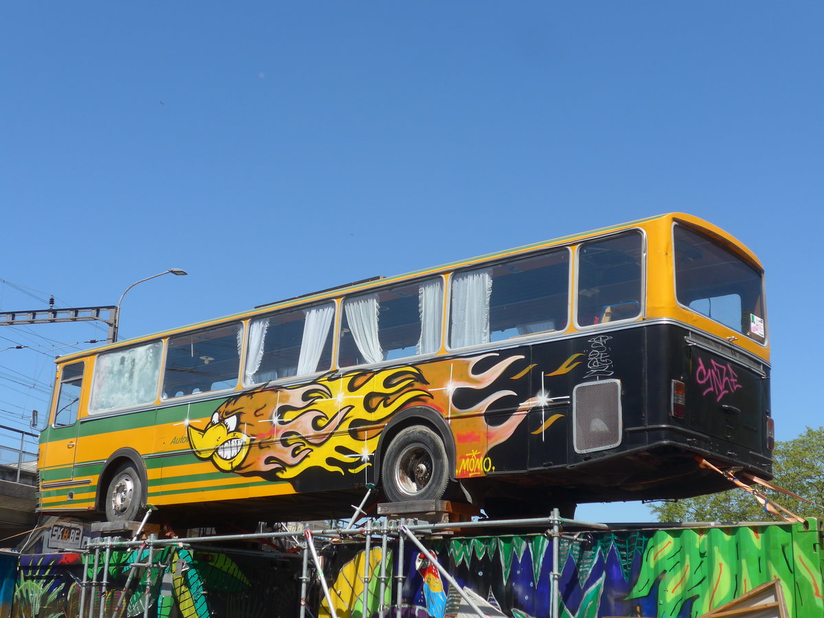 (216'374) - Outlawz, Bern - Nr. 6 - Neoplan (ex Privat in Linden; ex AvH Heimenschwand Nr. 6) am 22. April 2020 in Bern, Schtzenmatte