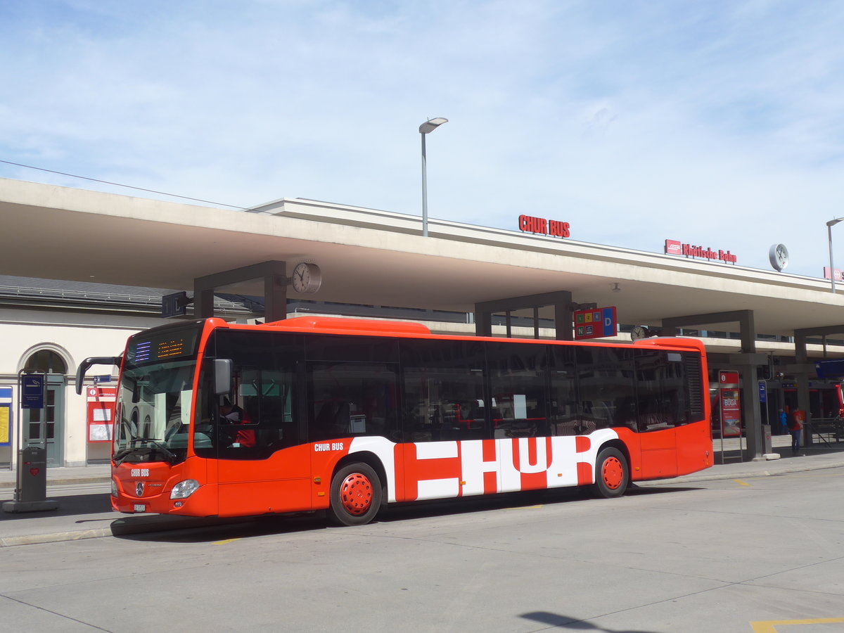 (217'225) - SBC Chur - Nr. 19/GR 97'519 - Mercedes am 23. Mai 2020 beim Bahnhof Chur