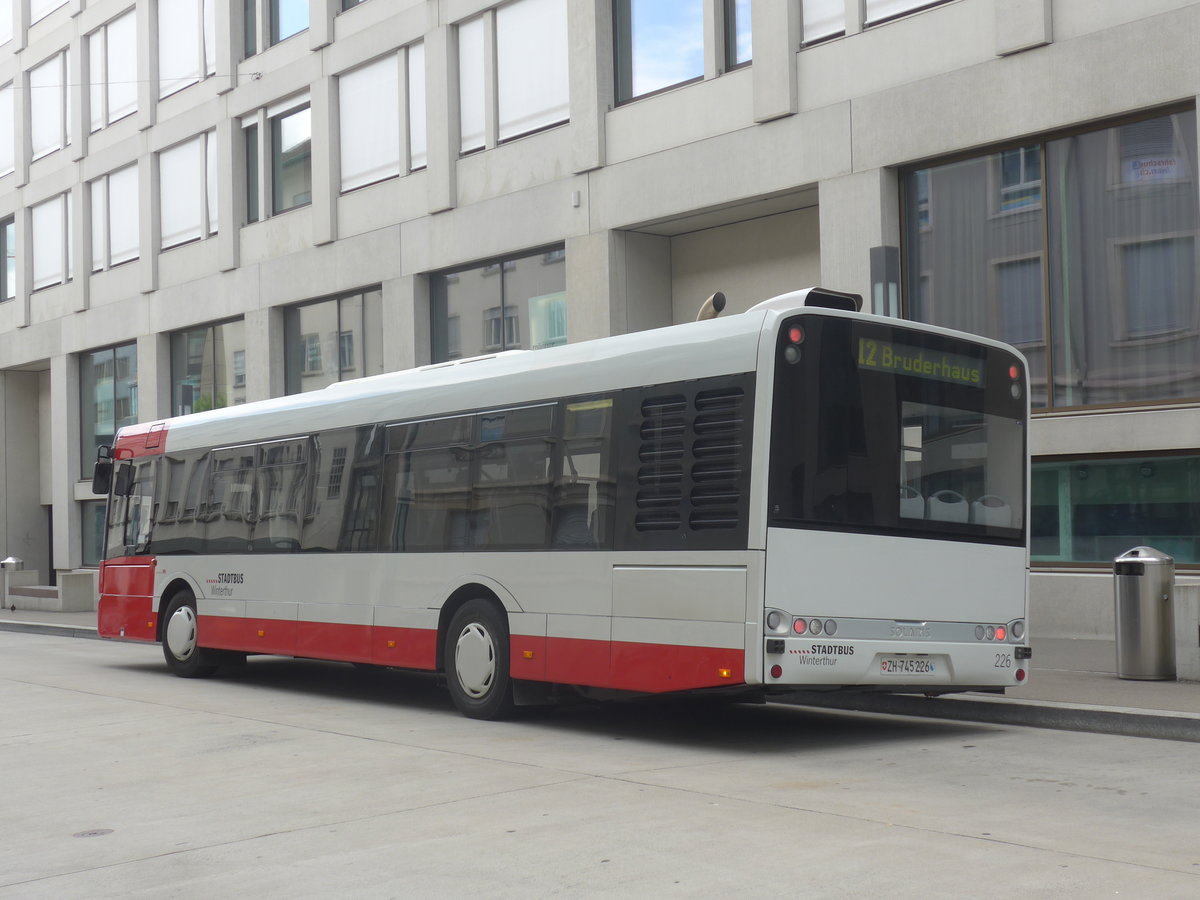 (218'273) - SW Winterthur - Nr. 226/ZH 745'226 - Solaris am 28. Juni 2020 beim Hauptbahnhof Winterthur