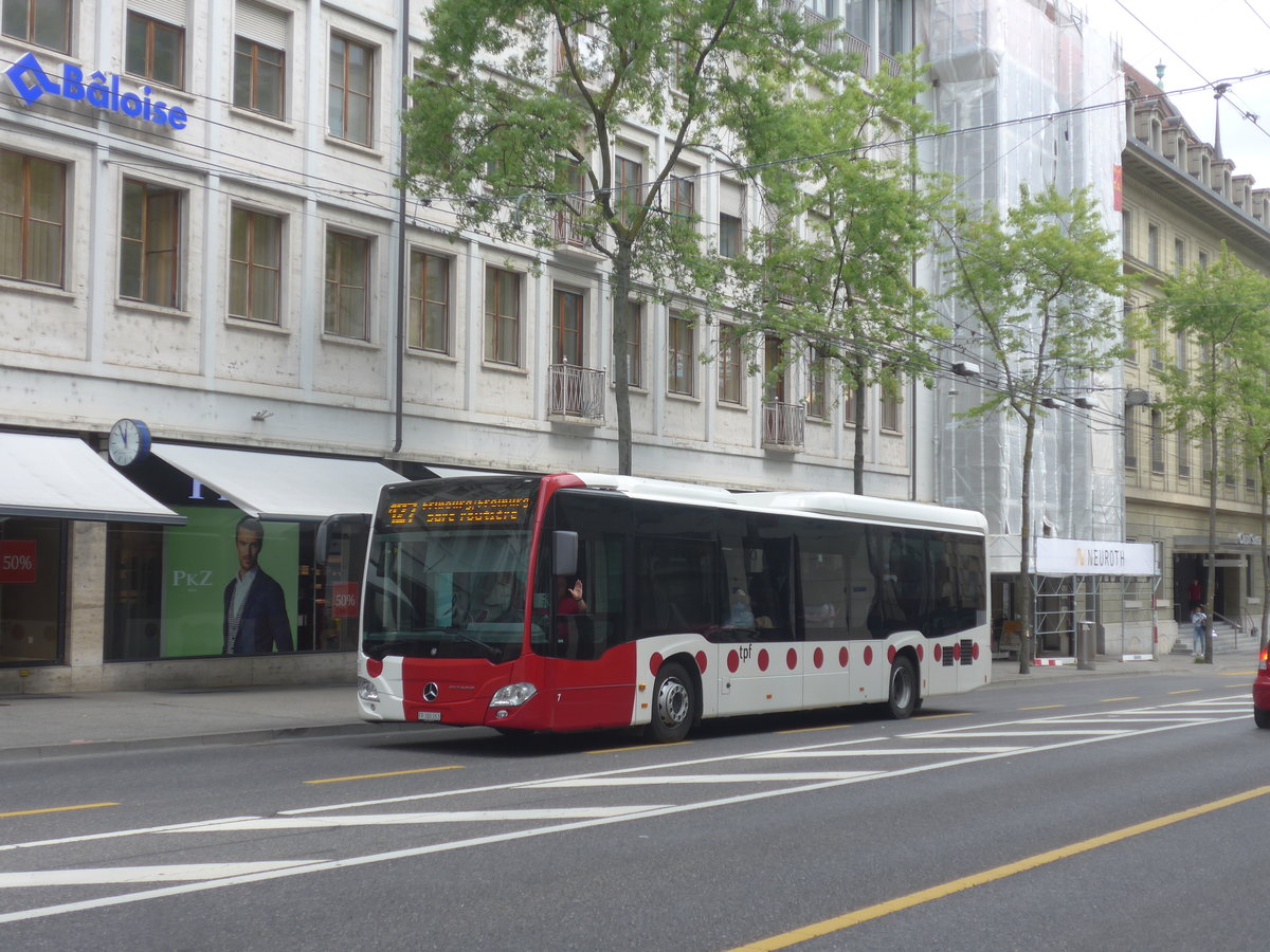 (218'504) - TPF Fribourg - Nr. 7/FR 300'263 - Mercedes am 6. Juli 2020 beim Bahnhof Fribourg