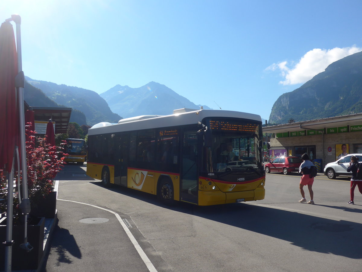 (218'629) - PostAuto Bern - BE 402'467 - Scania/Hess (ex AVG Meiringen Nr. 67; ex AVG Meiringen Nr. 76; ex Steiner, Messen) am 12. Juli 2020 in Meiringen, Postautostation