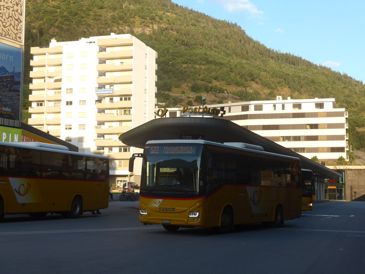 (218'948) - BUS-trans, Visp - VS 123'123 - Iveco am 25. Juli 2020 beim Bahnhof Visp