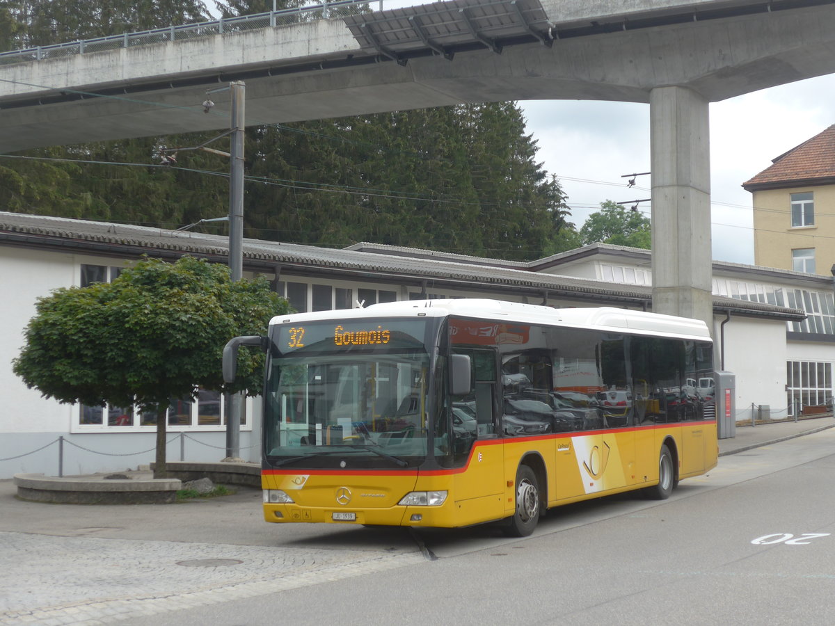 (220'407) - TSPG Saignelgier - JU 1939 - Mercedes am 31. August 2020 beim Bahnhof Tramelan