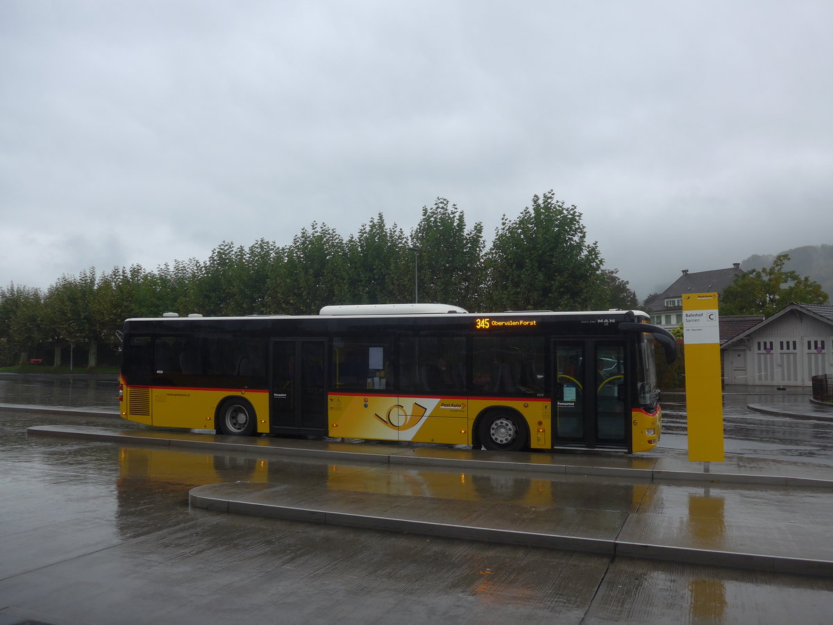 (221'652) - PostAuto Zentralschweiz - Nr. 6/OW 10'003 - MAN (ex Dillier, Sarnen Nr. 6) am 10. Oktober 2020 beim Bahnhof Sarnen