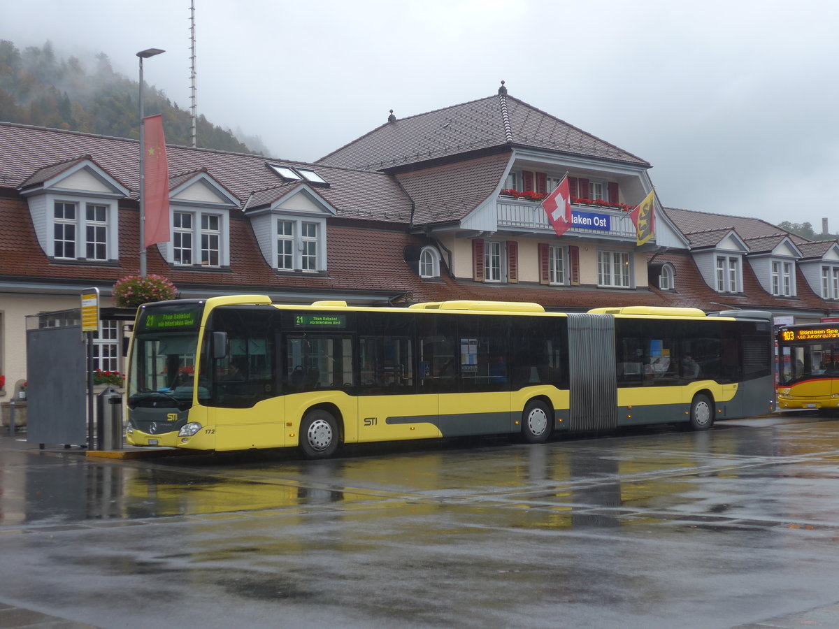 (221'679) - STI Thun - Nr. 172/BE 752'172 - Mercedes am 10. Oktober 2020 beim Bahnhof Interlaken Ost 