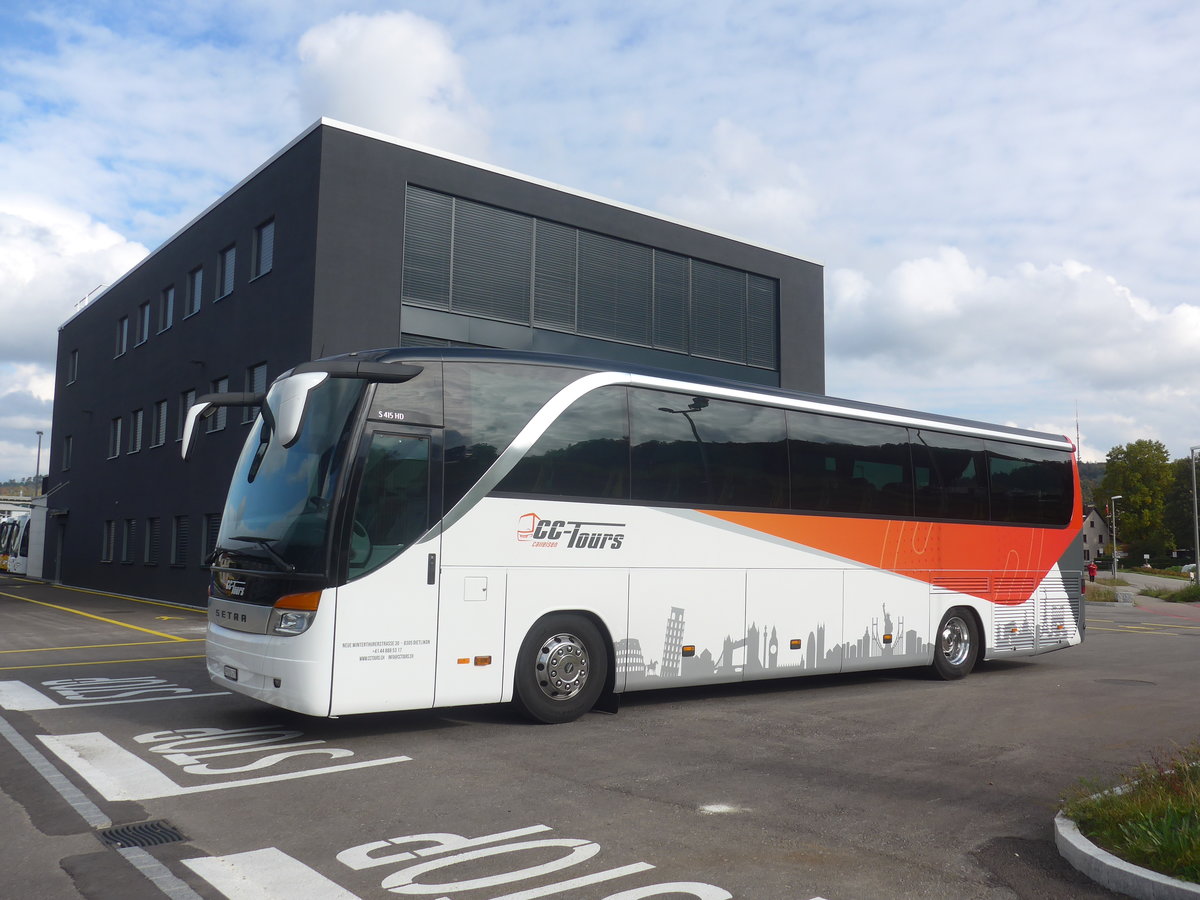 (222'042) - CC-Tours, Dietlikon - ZH 930'470 - Setra am 18. Oktober 2020 in Winterthur, EvoBus